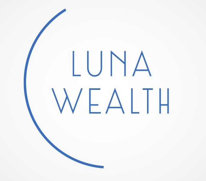 Limits москва. Компания Luna. Бренд с луной. Luna Wealth Asset отзывы сотрудников.